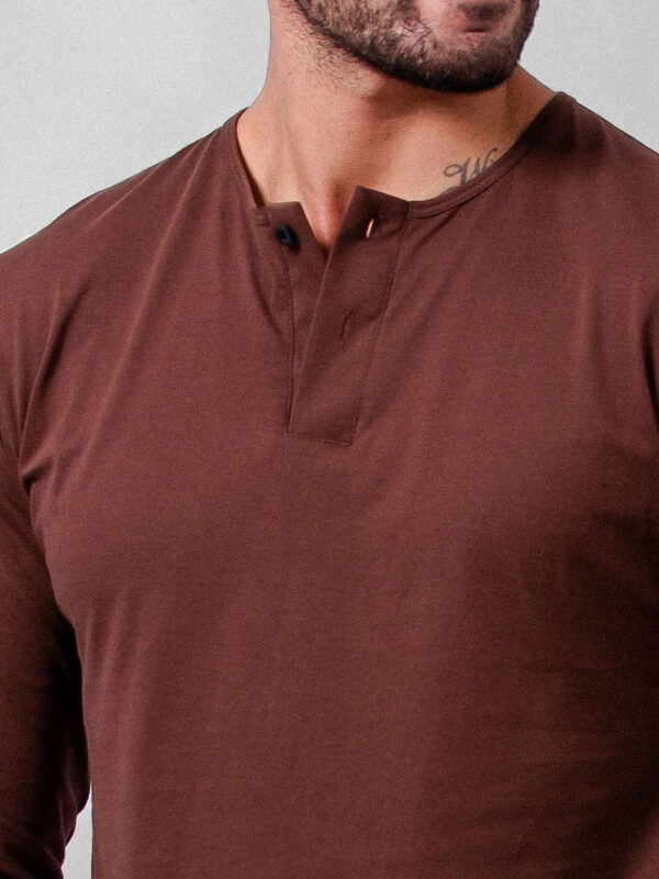 Polo Henley Mocha - Imagen 2